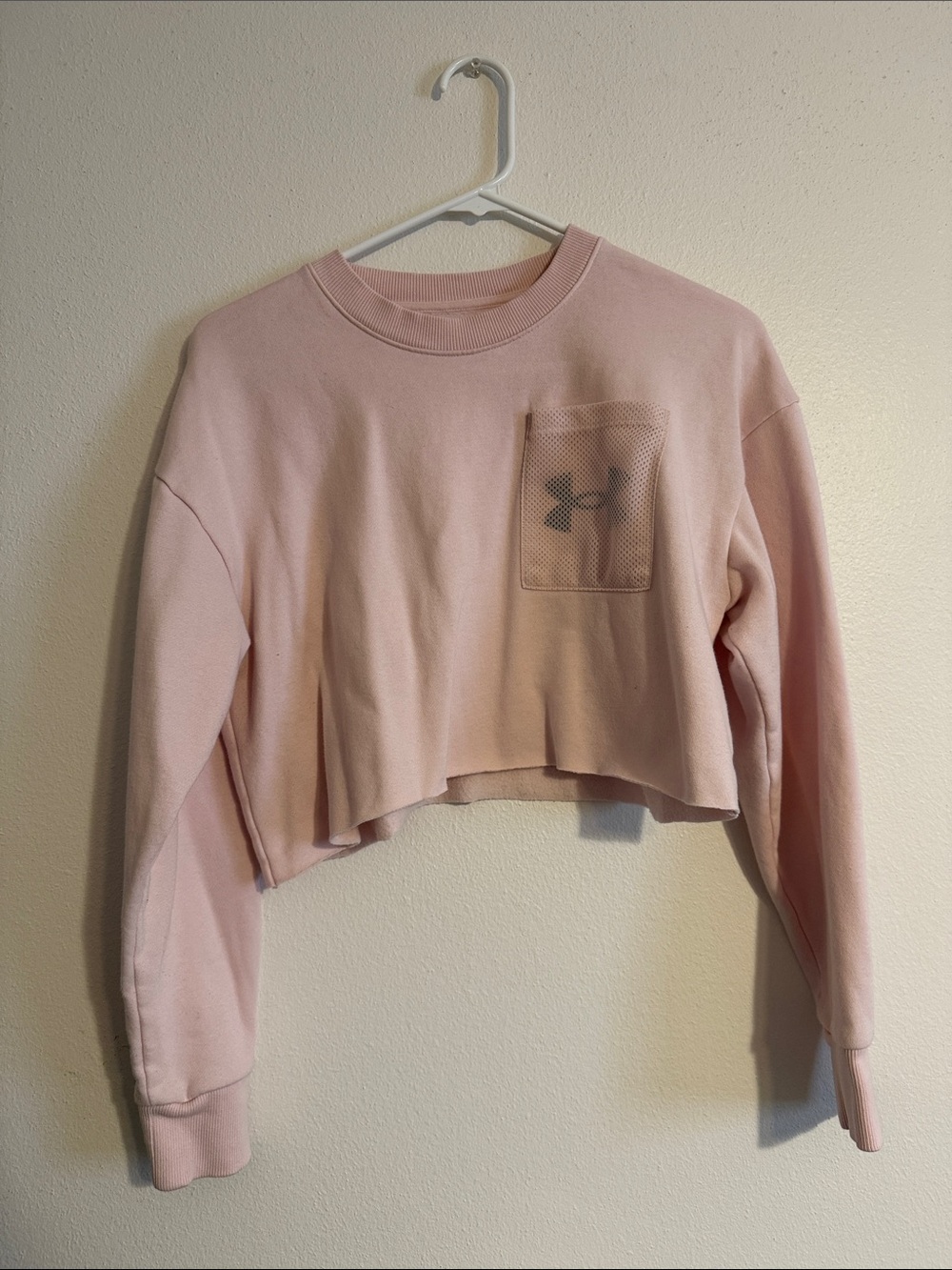 Under Armour Pink Cropped Crewneck Sweatshirt